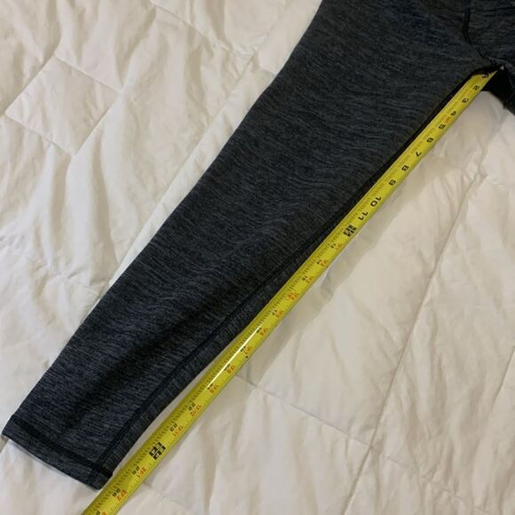 ATHLETA, ALTITUDE TIGHT IN POLARTECH,. Near new, SP - Picture 8 of 13